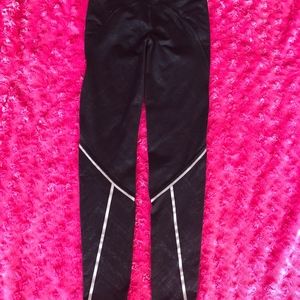 Black girls ivivva leggings